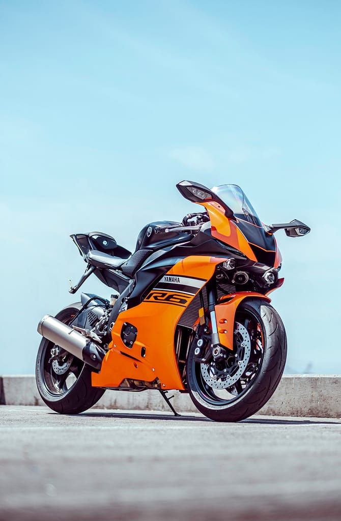 TVS Raider 125 युवाओं की पहली पसंद शानदार माइलेज और स्मार्ट फीचर्स के साथ धमाकेदार बाइक 2 TVS Raider 125
